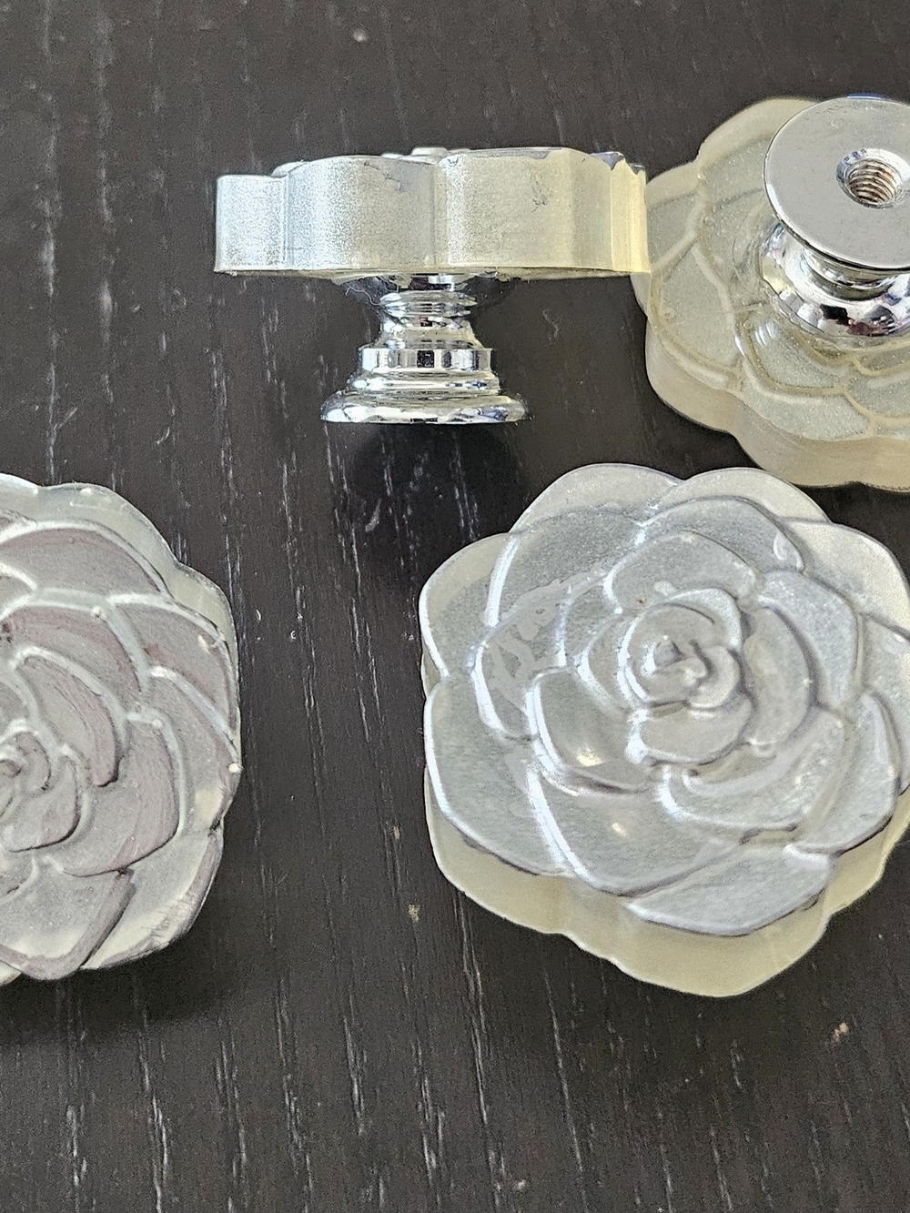 Silver Floral Resin Cabinet Knobs - Set of Decorative Drawer Pulls